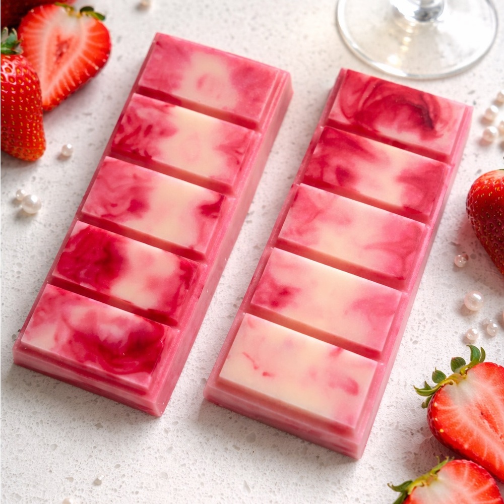 Handmade Strawberry & Champagne Soy Wax Melts | Pink & White Swirl | Cozy Home